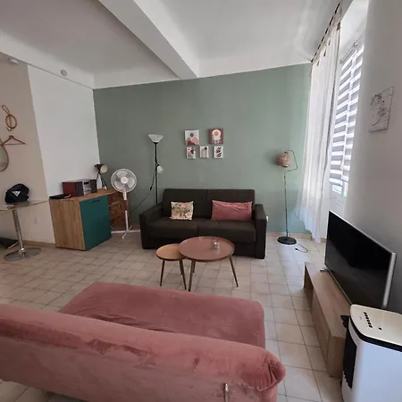 Old Haven - Vieux Apartment